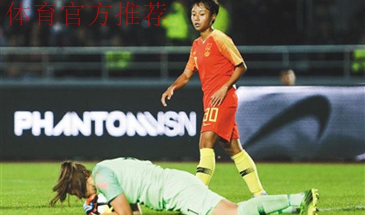 新京报:17岁张琳艳 想让自己强大为小个子正名 新京报:17岁张琳艳 想让自己强大为小个子正名